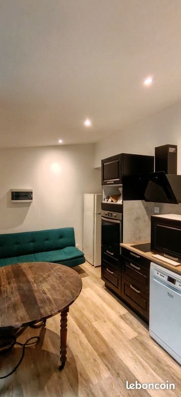 Appartement à louer, 40m², Saintes