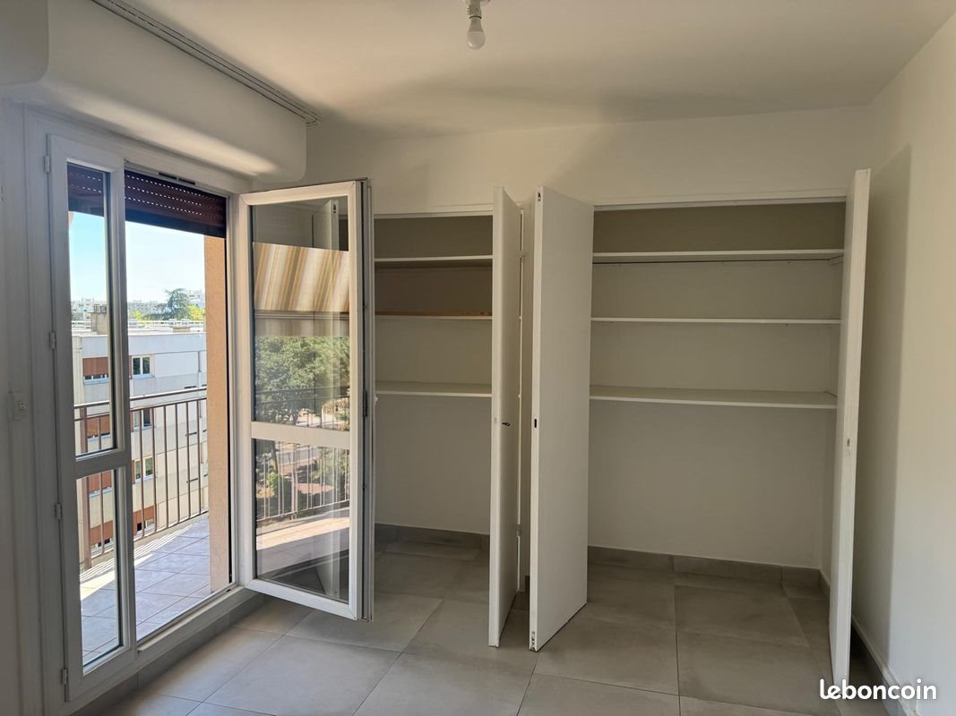 Appartement à louer, 69m², Rillieux-la-Pape