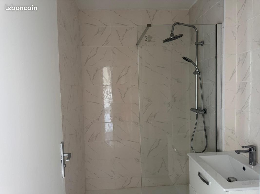 Appartement à louer, 69m², Rillieux-la-Pape