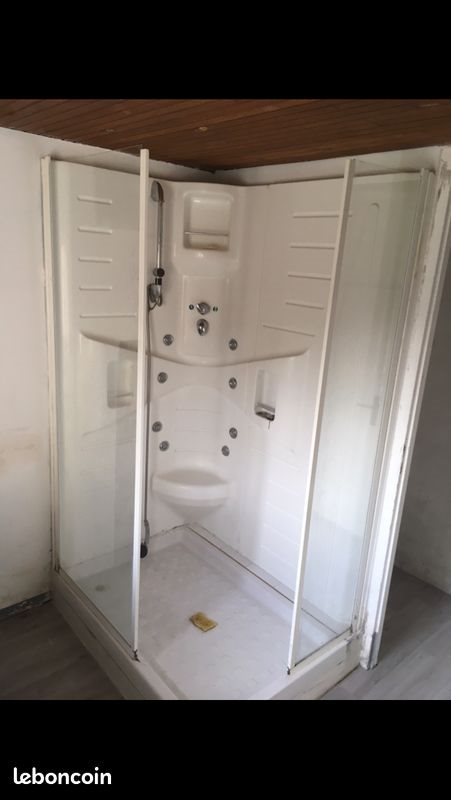 Appartement à louer, 351m², Rognes