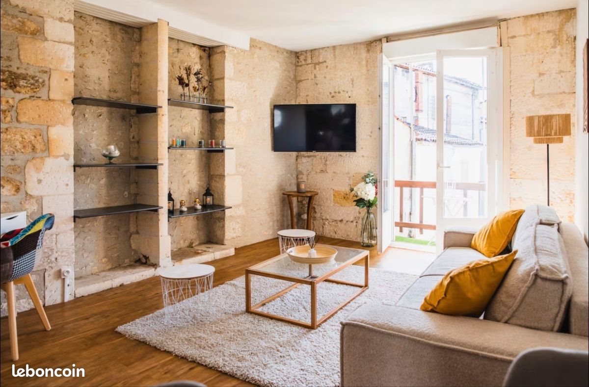 Appartement à louer, 45m², Cognac