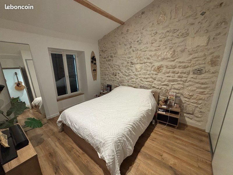 Appartement à louer, 90m², Cozes