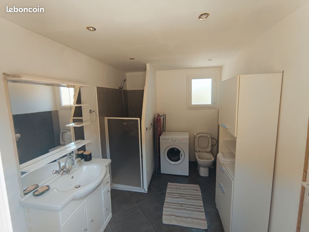 Appartement à louer, 37m², Rognes