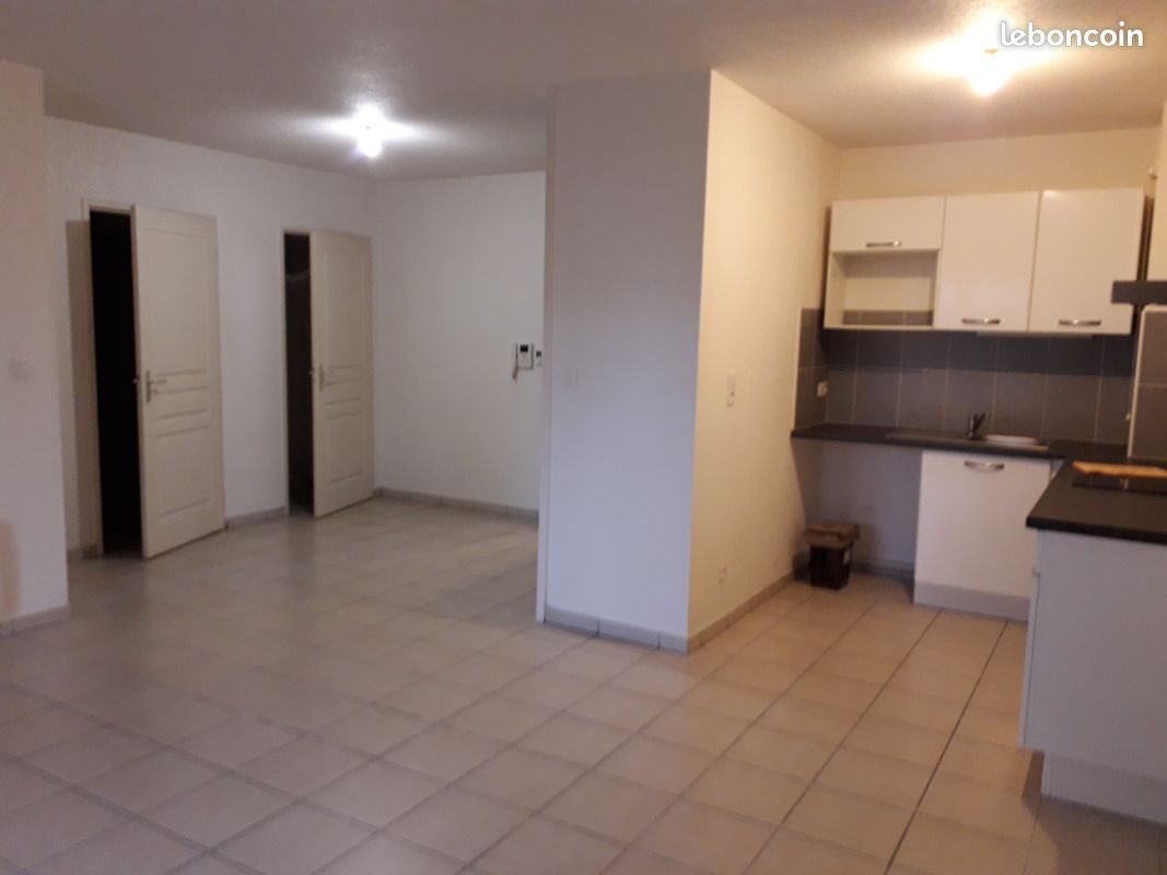 Appartement à louer, 47m², Gelos