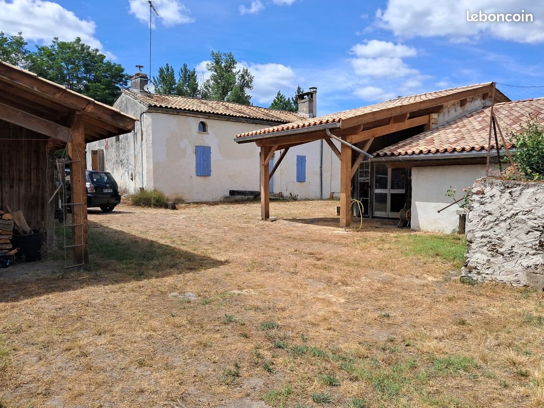 Maison à vendre, 180m², Léogeats