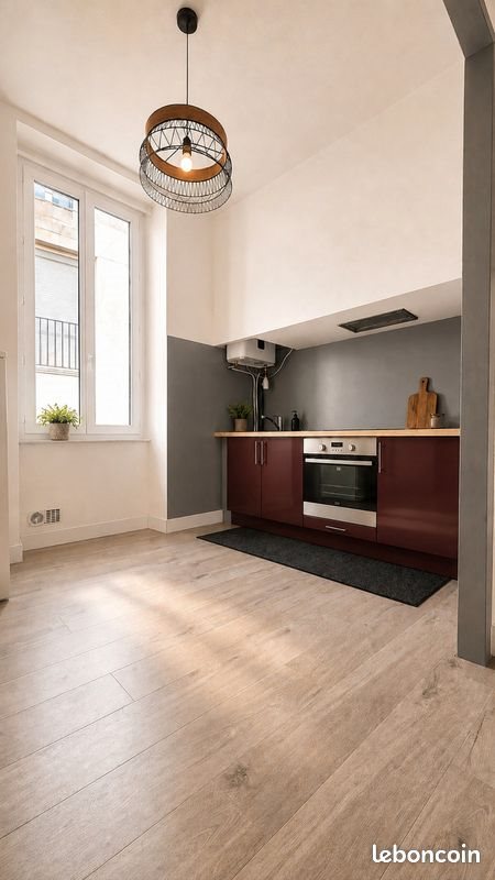 Appartement à louer, 46m², Nîmes