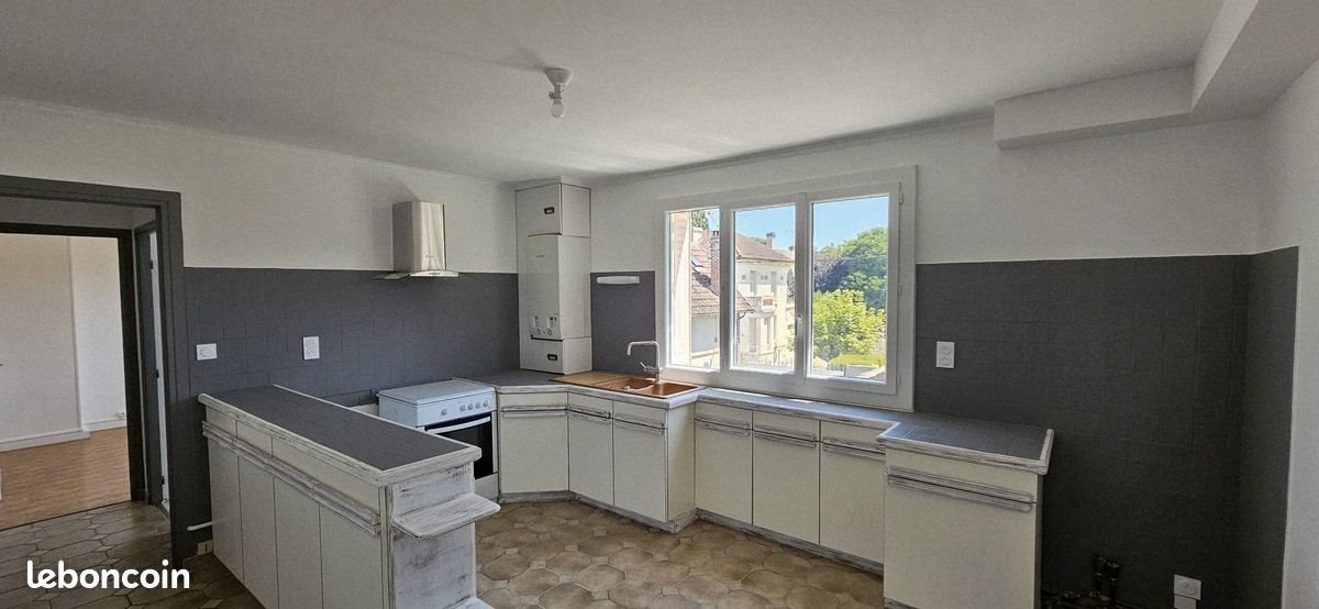 Appartement à louer, 85m², Auxerre