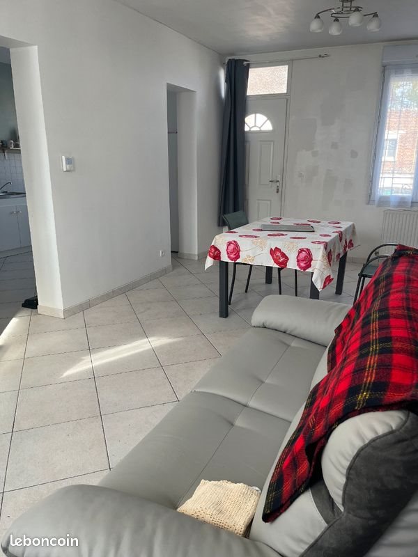 Maison à louer, 82m², Tergnier