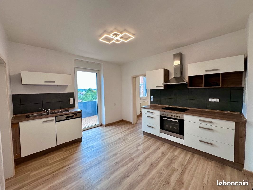 Appartement à louer, 90m², Rémelfing