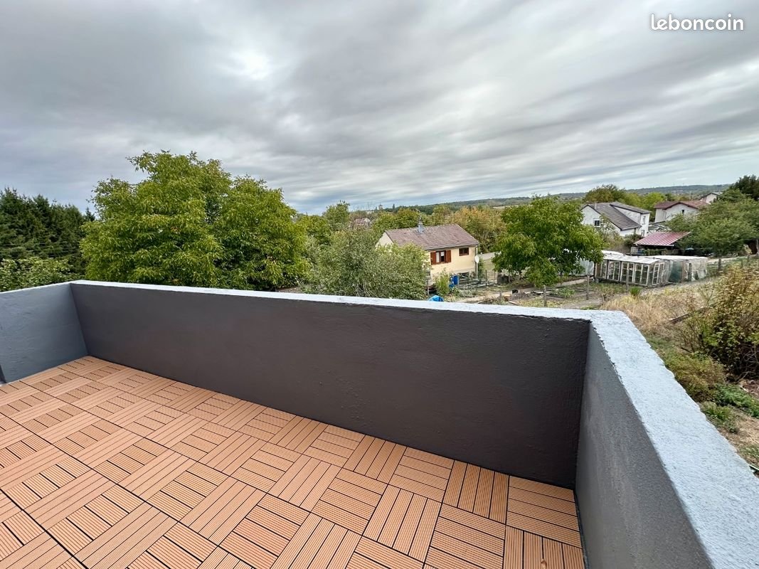 Appartement à louer, 90m², Rémelfing