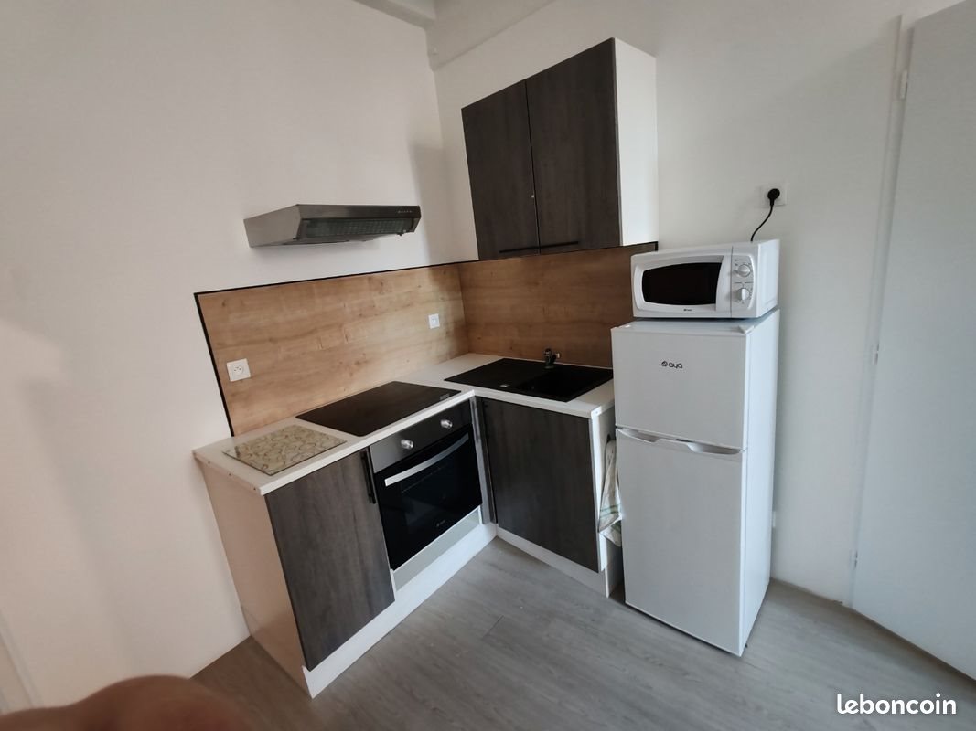 Appartement à louer, 25m², Saint-Jean-d'Angély