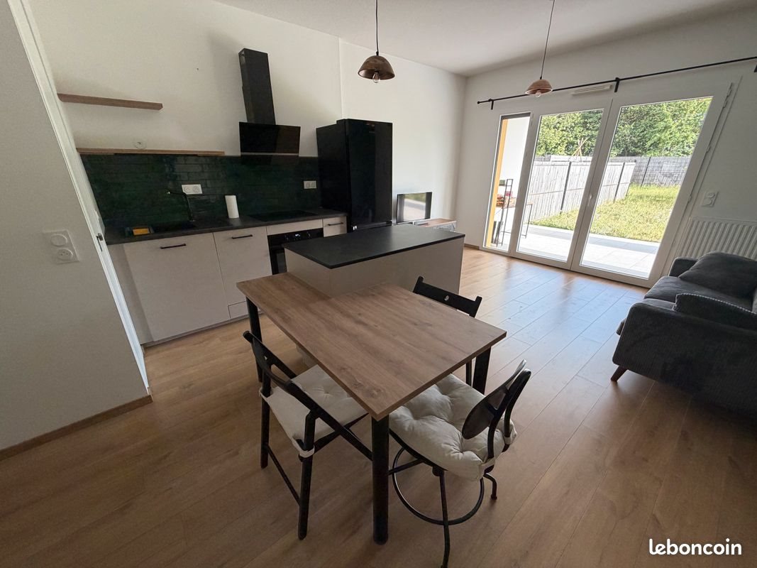 Appartement à louer, 46m², Pau