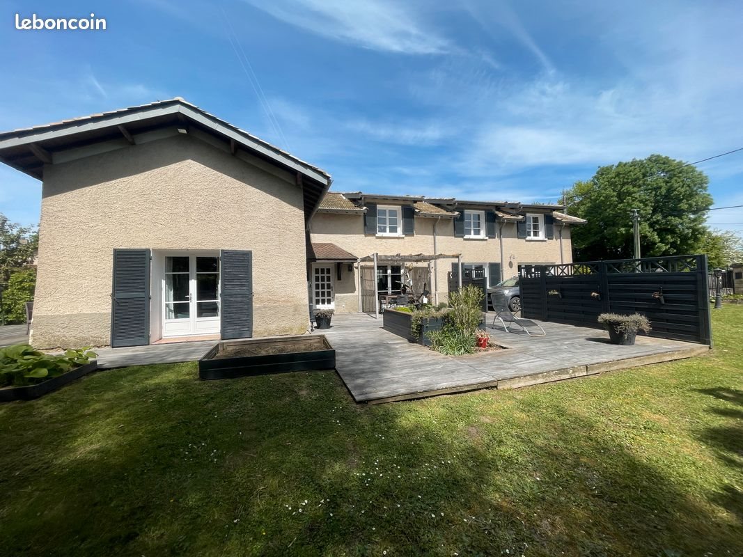 Maison à vendre, 172m², Lurcy