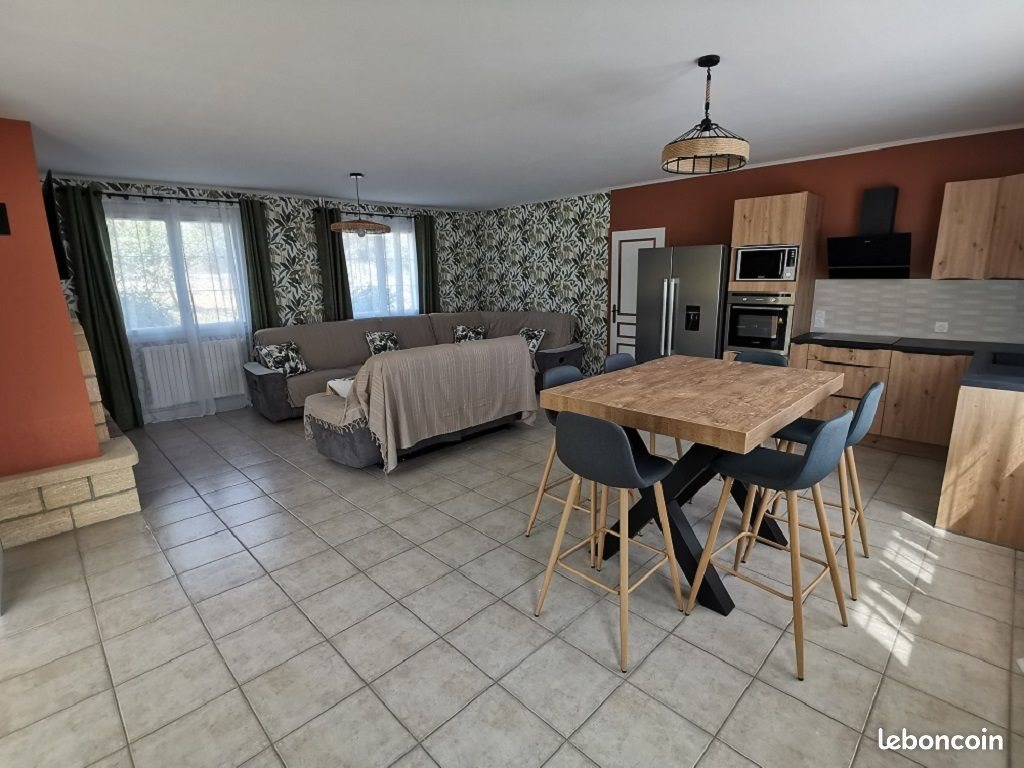 Maison à vendre, 200m², Bressuire
