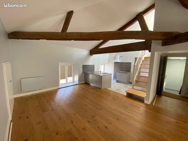 Appartement à louer, 100m², Gémozac