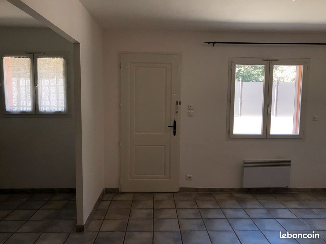 Appartement à louer, 78m², Cabannes