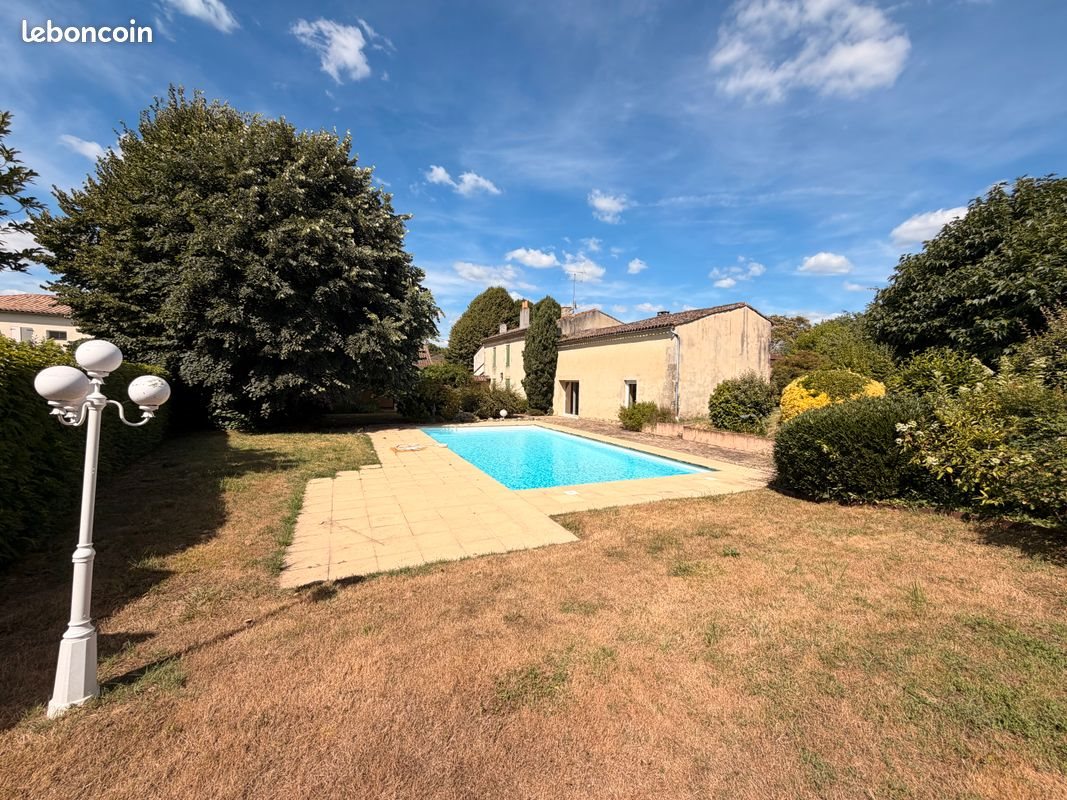 Maison à vendre, 260m², Langon
