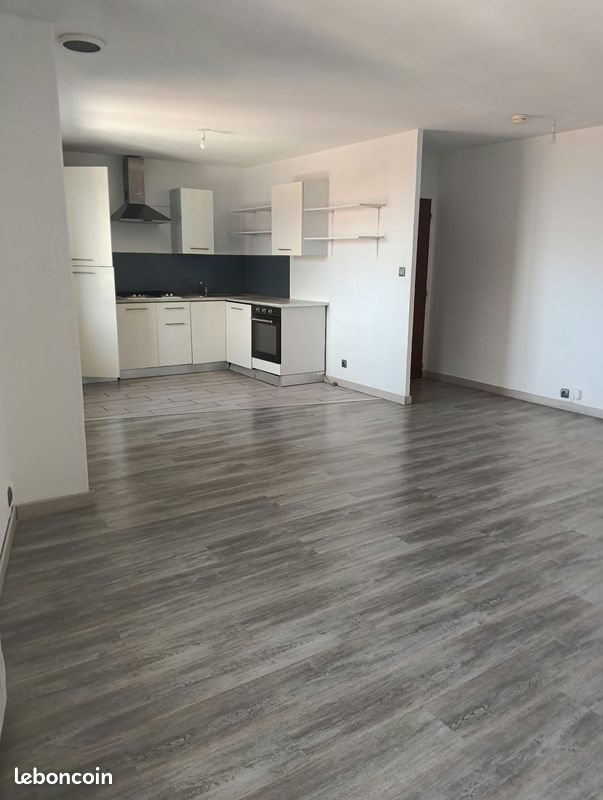 Appartement à louer, 60m², Saint-Héand