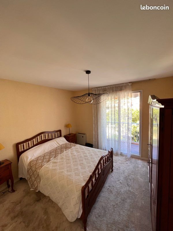 Appartement à louer, 80m², Vallauris