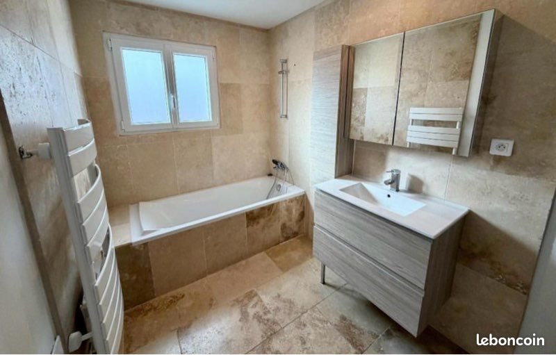 Appartement à louer, 130m², Meyrargues