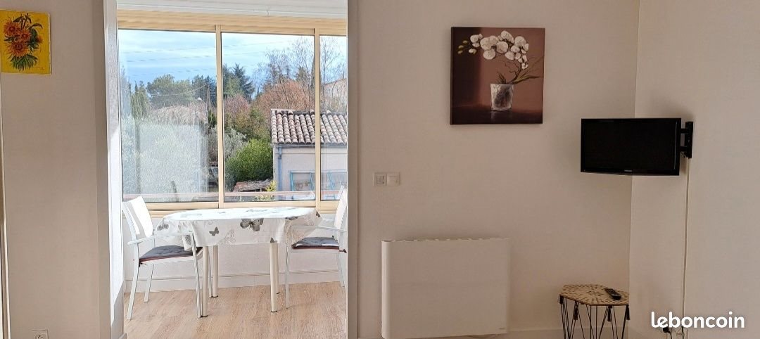 Appartement à louer, 30m², Gréoux-les-Bains