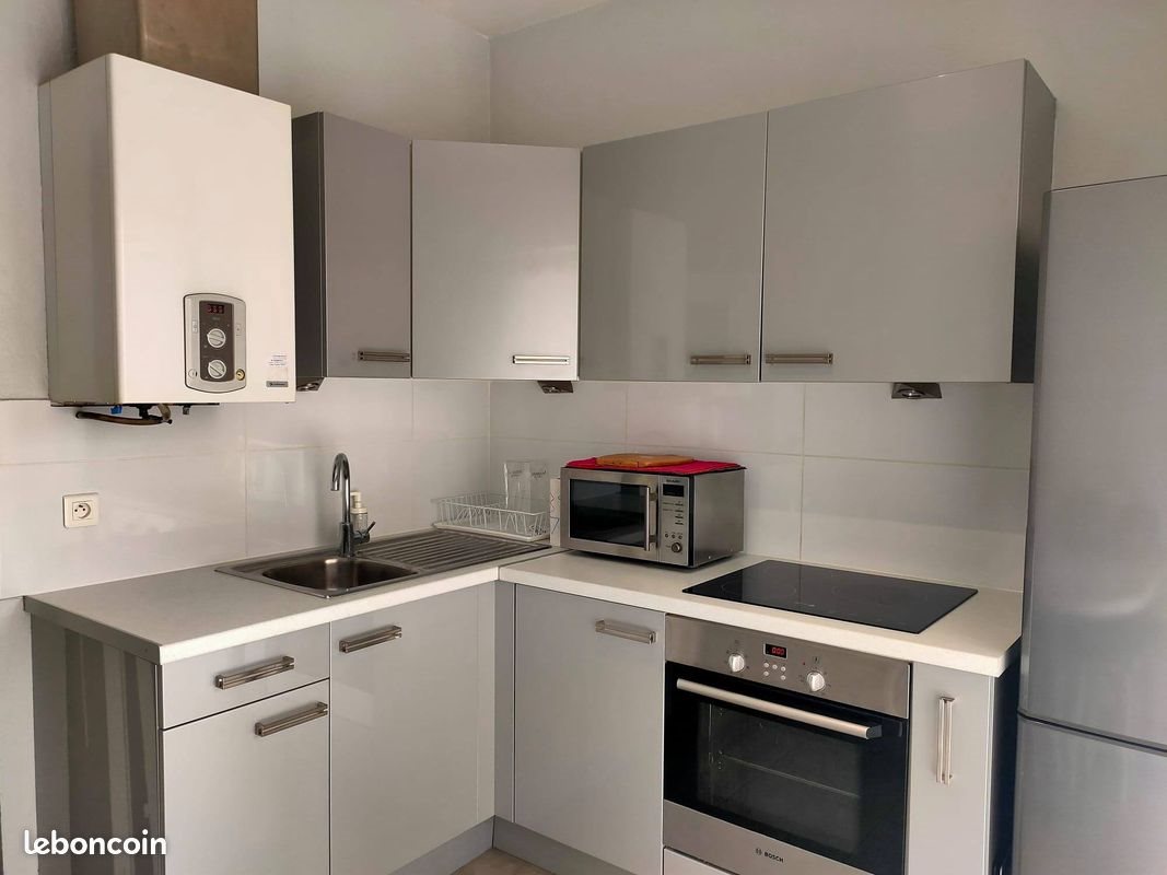 Appartement à louer, 40m², Saint-Laurent-du-Var