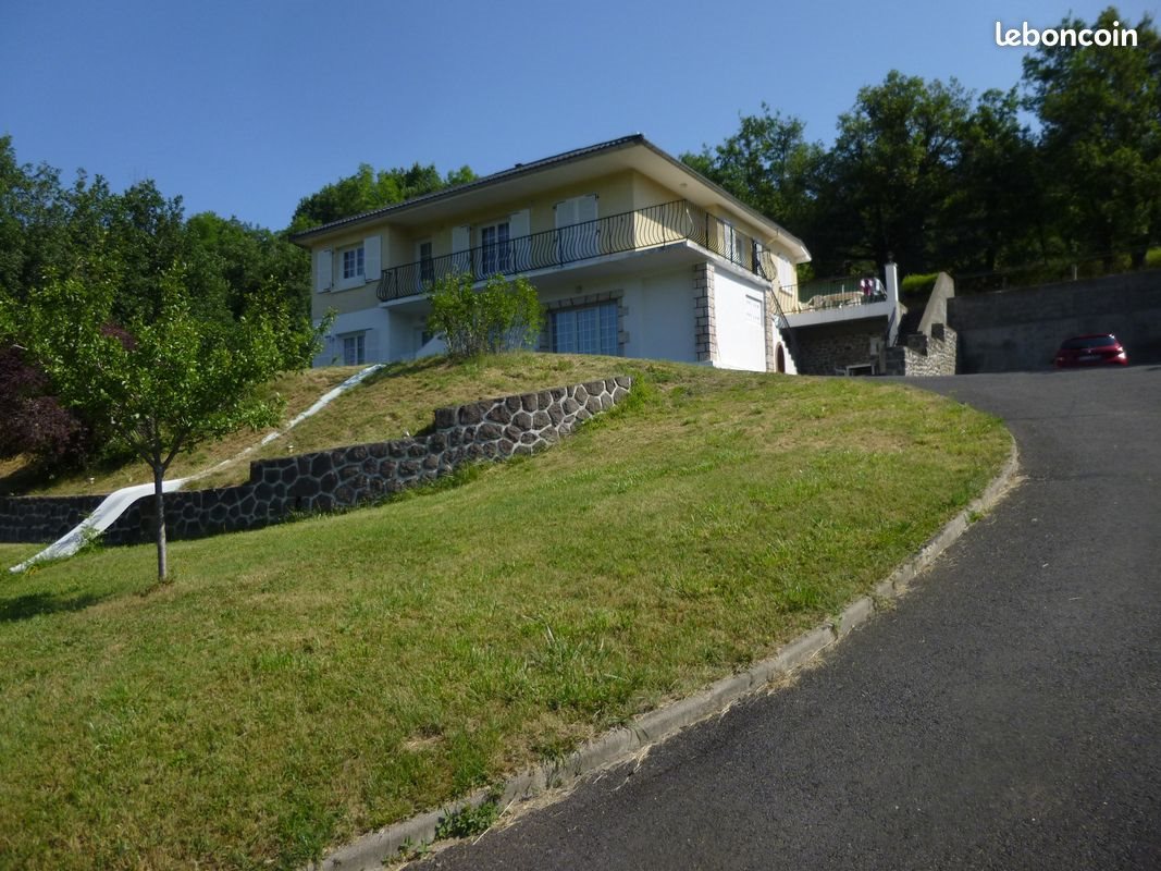 Maison à vendre, 194m², Saint-Nectaire