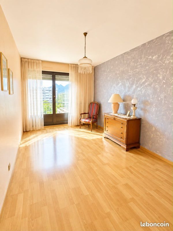 Appartement à vendre, 111m², Échirolles