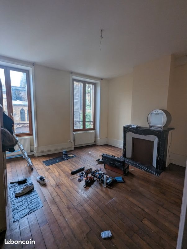 Appartement à louer, 80m², Charleville-Mézières