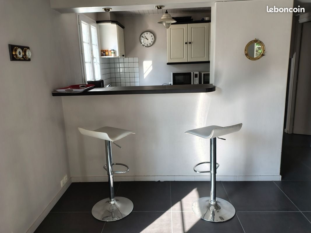 Maison à louer, 100m², Barbâtre