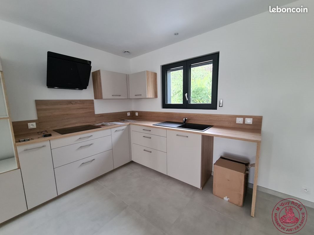 Maison à louer, 120m², Venelles