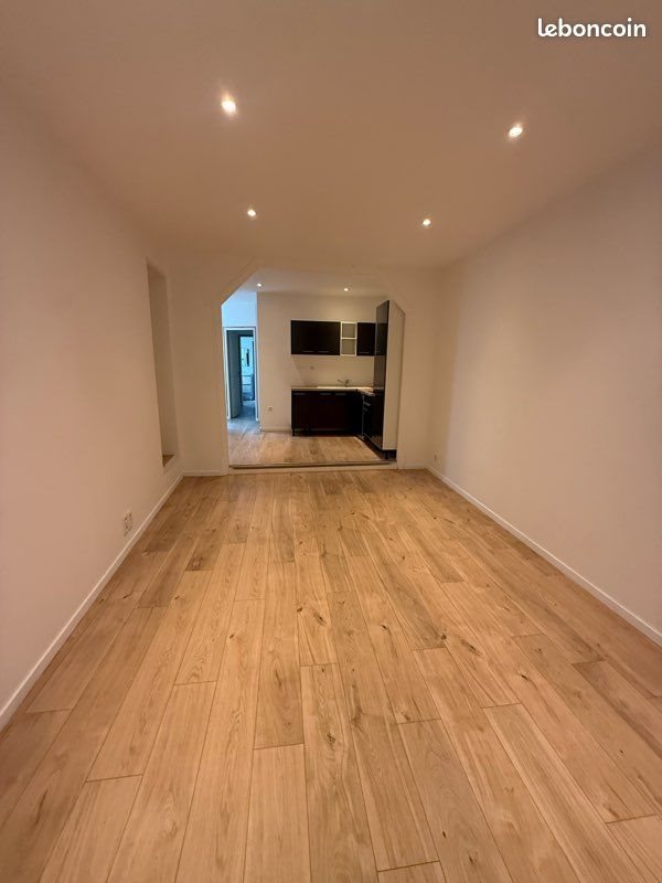 Appartement à louer, 50m², Neuville-aux-Bois
