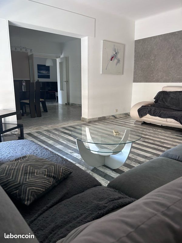 Appartement à louer, 190m², Ajaccio