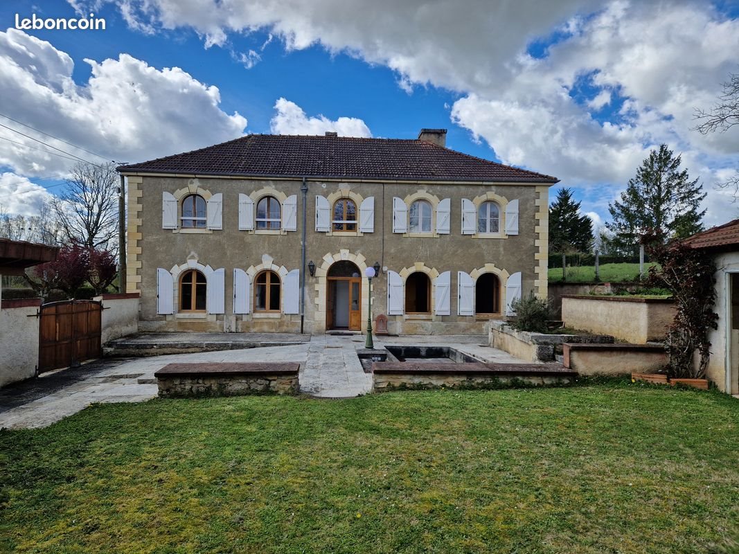 Maison à vendre, 193m², Donzy
