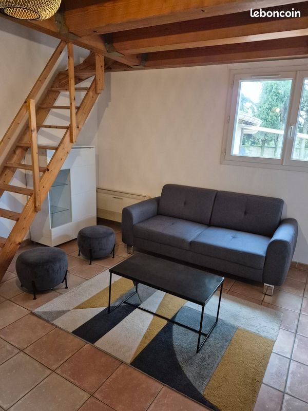 Appartement à louer, 28m², Nîmes
