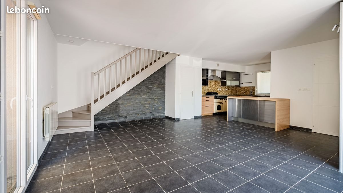 Maison à vendre, 91m², Prévessin-Moëns