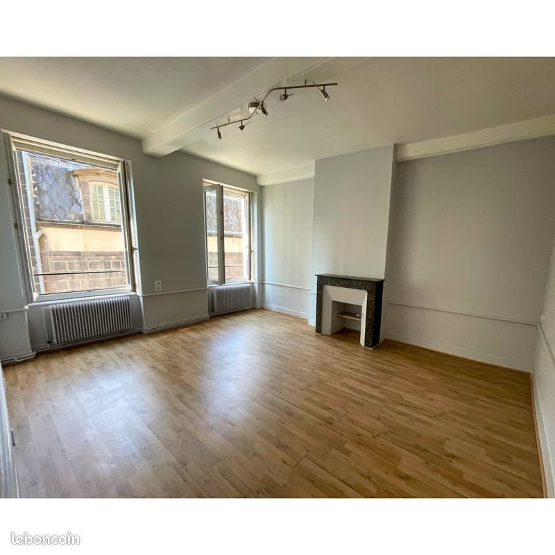 Appartement à louer, 42m², Riom