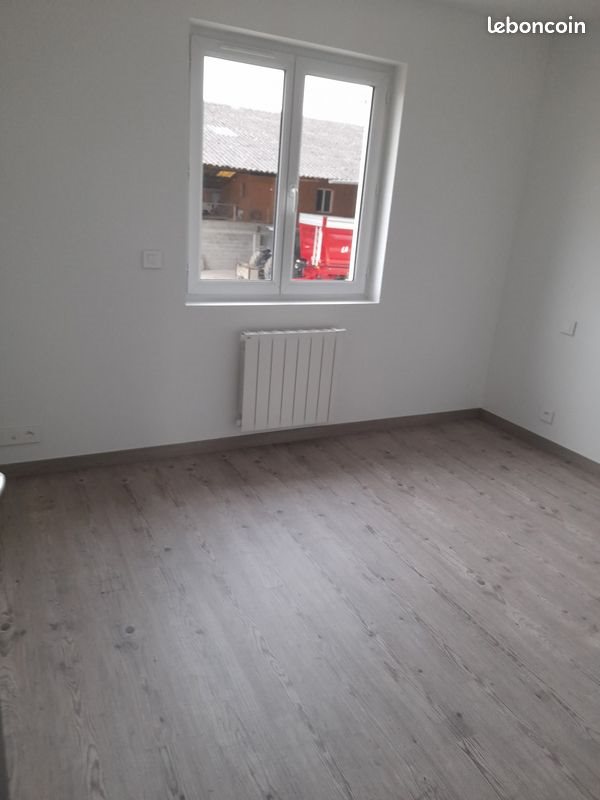 Maison à louer, 79m², Essay