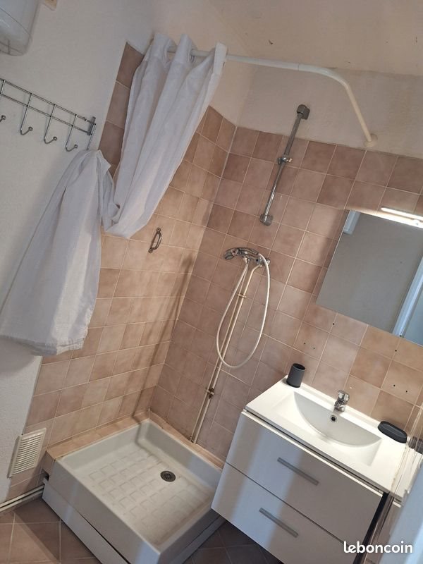 Appartement à louer, 17m², Gréoux-les-Bains