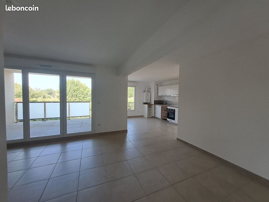 Appartement à louer, 70m², Orange