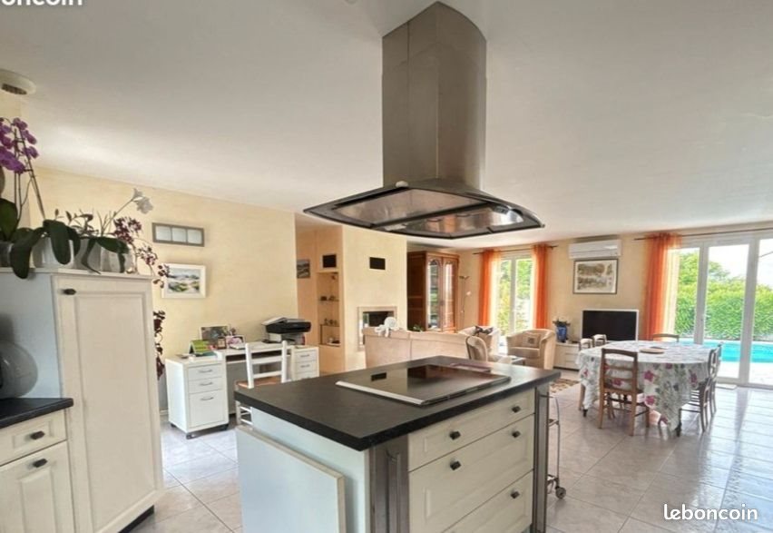 Maison à vendre, 198m², Sauvian