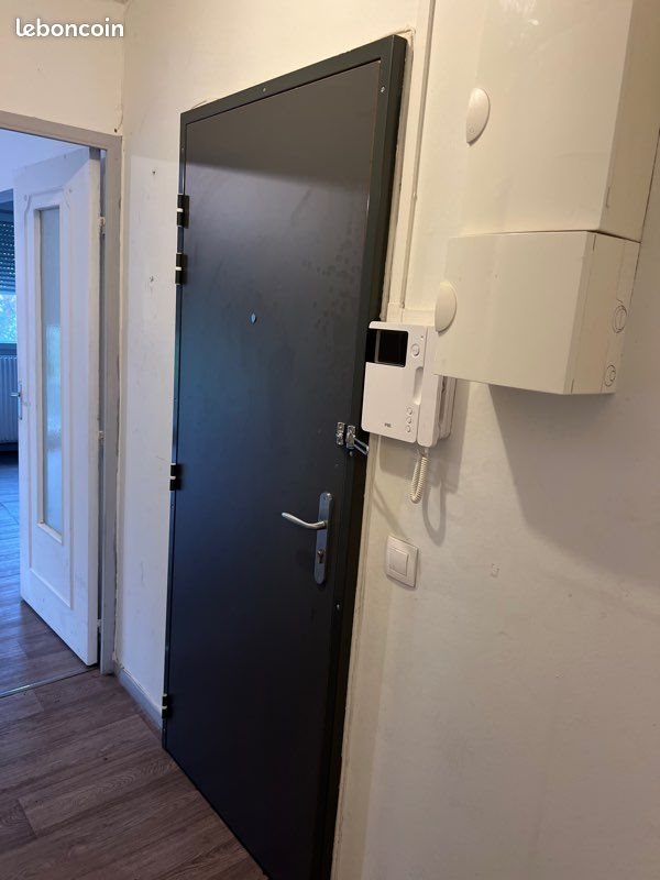 Appartement à louer, 55m², Saint-Priest