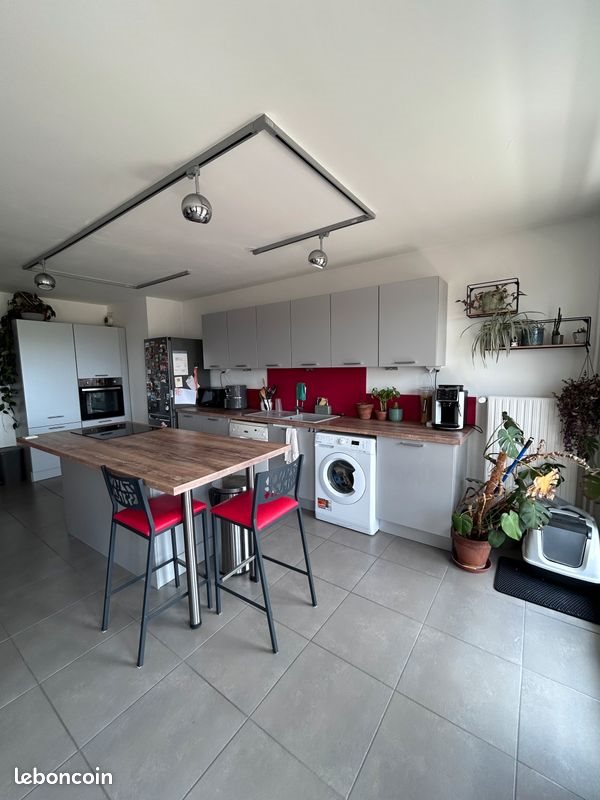Appartement à vendre, 74m², Saint-Etienne
