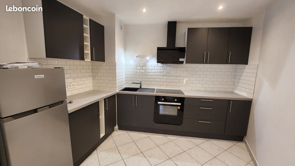 Appartement à louer, 38m², Toulon