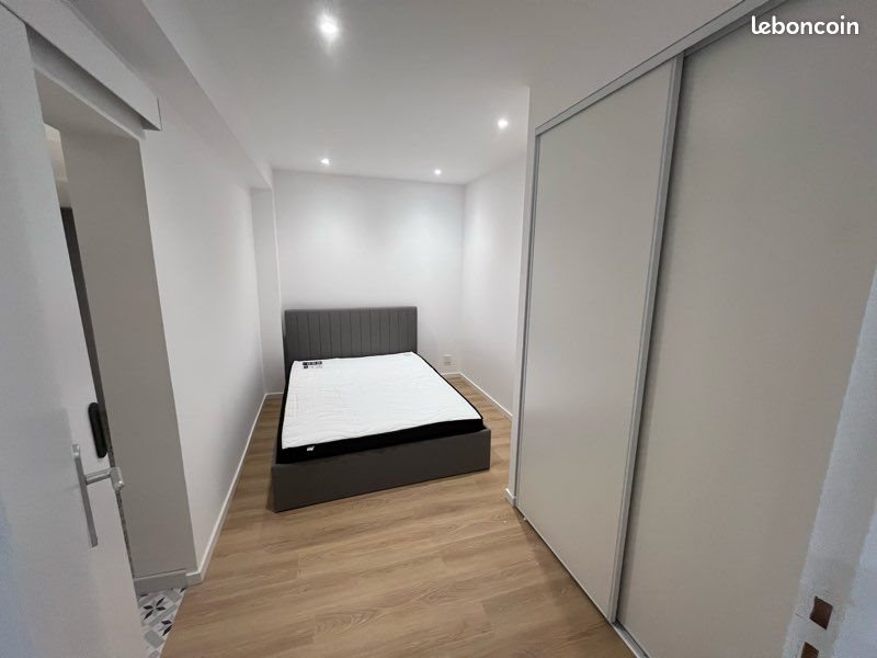 Appartement à louer, 30m², Châteaurenard