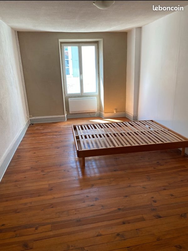 Appartement à louer, 71m², Beaurepaire