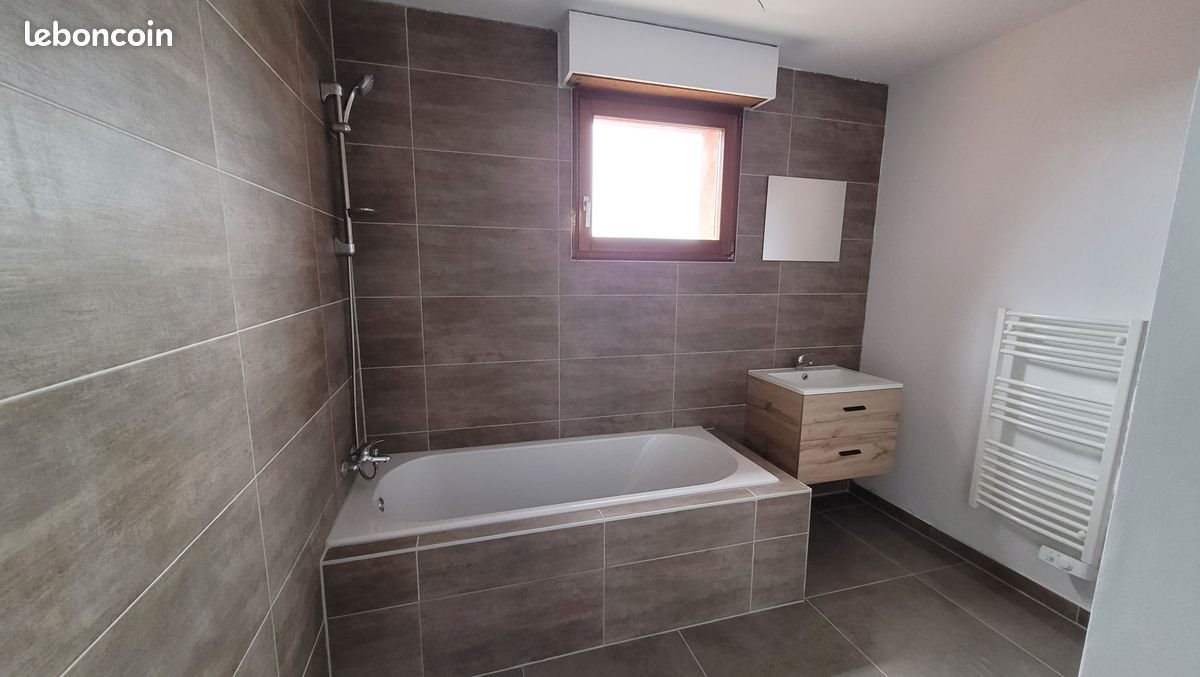 Appartement à louer, 60m², Village-Neuf