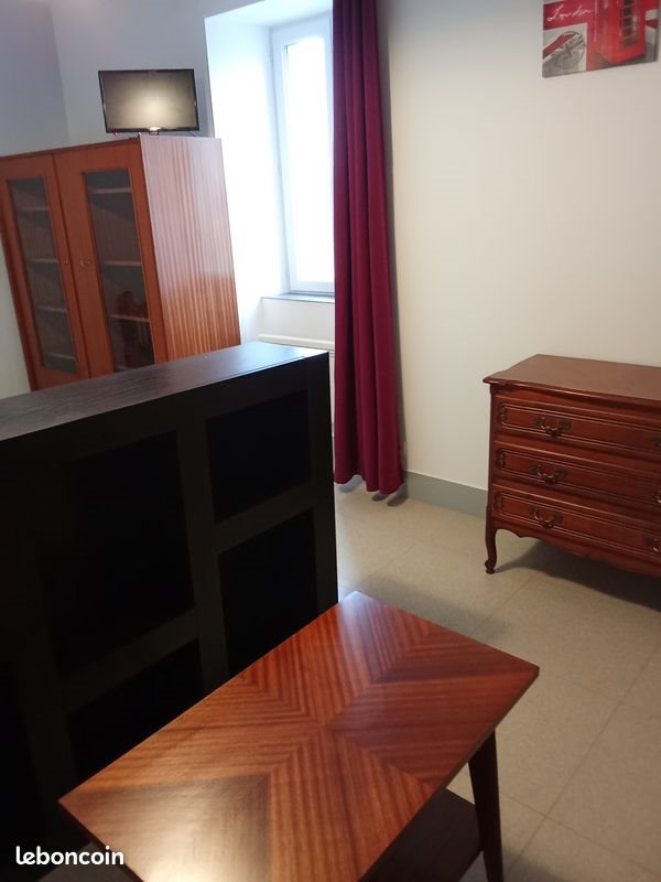 Appartement à louer, 40m², Poligny
