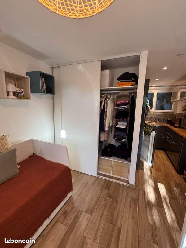 Appartement à louer, 27m², Venelles
