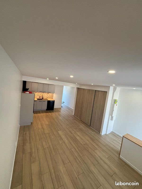 Appartement à louer, 73m², Henriville